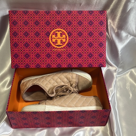 Tory Burch Blush 653 Caspe Quilted Sneaker-Vintage Mestico.Authentic. - Picture 9 of 10